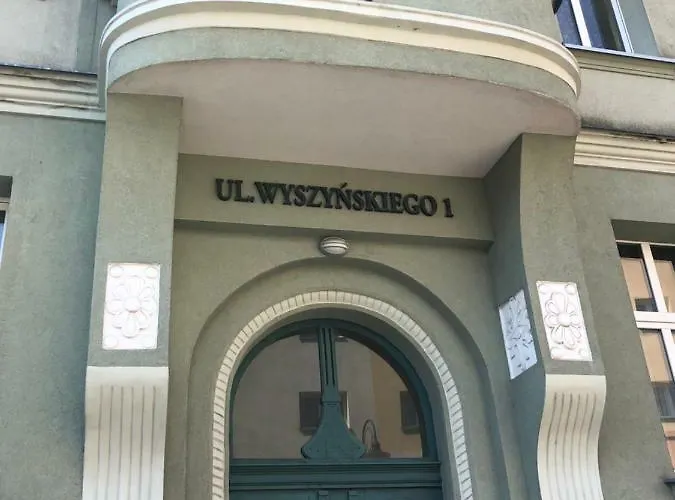 Przedwojenna Kamienica Апартаменты